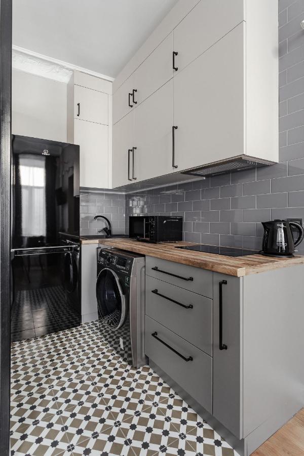 City Centre Silver Apartment Odessa Buitenkant foto