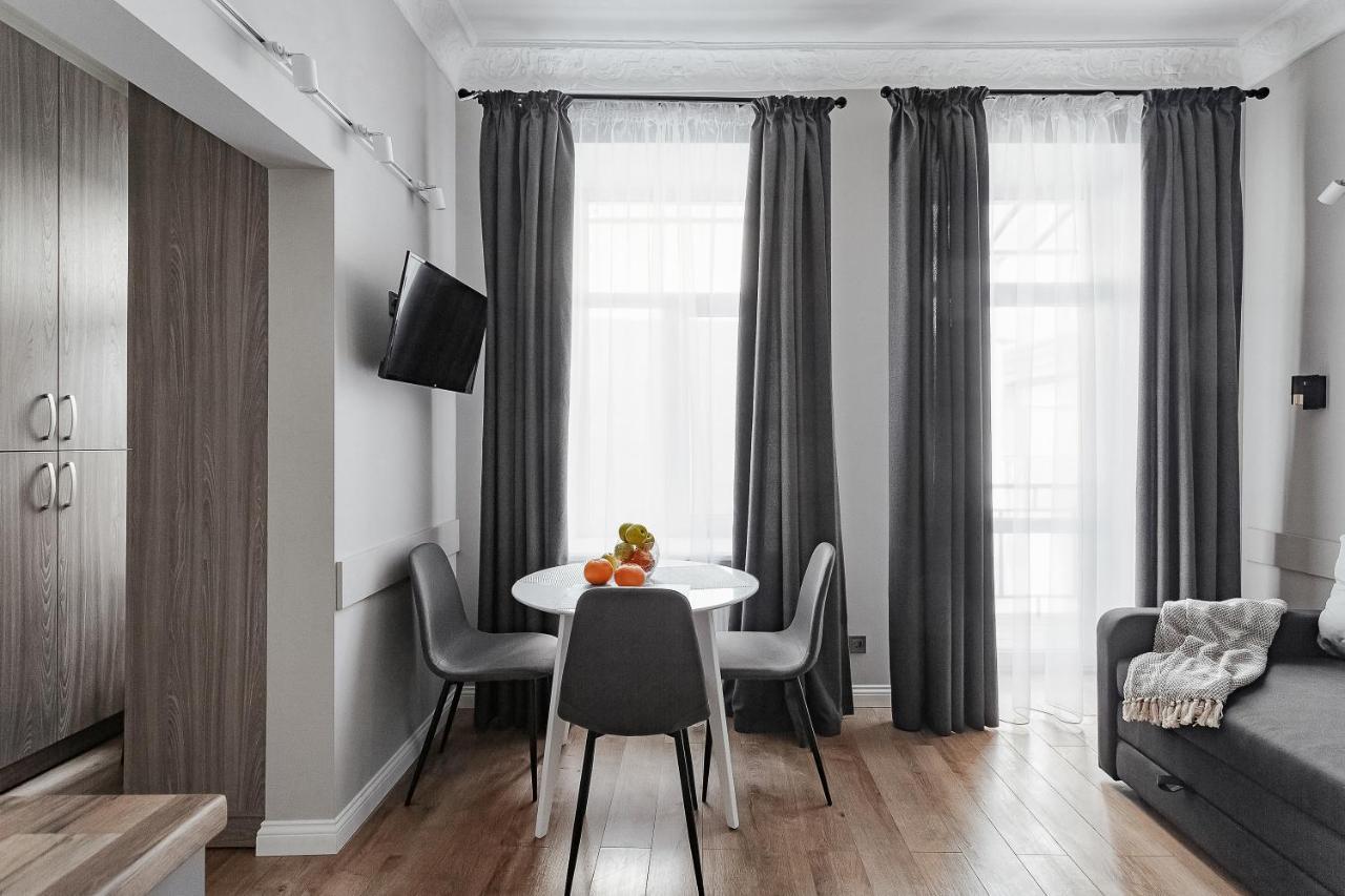 City Centre Silver Apartment Odessa Buitenkant foto