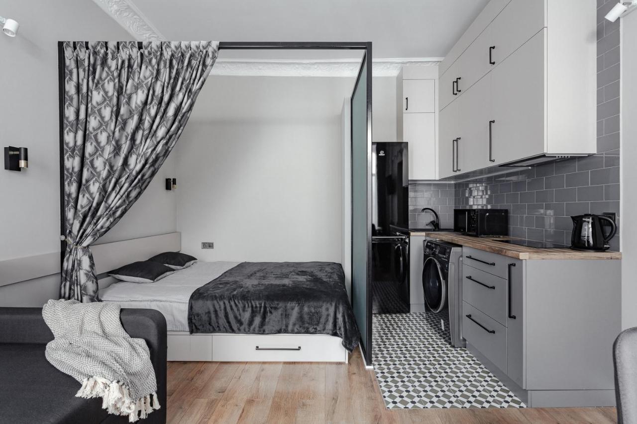 City Centre Silver Apartment Odessa Buitenkant foto