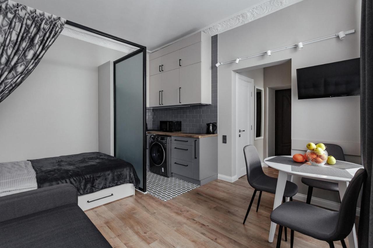 City Centre Silver Apartment Odessa Buitenkant foto